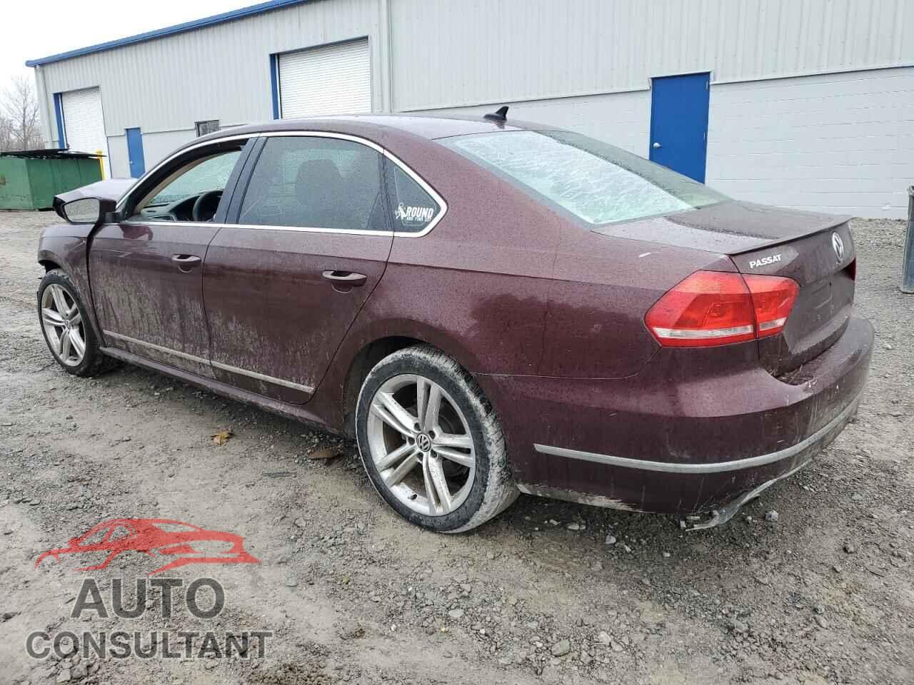 VOLKSWAGEN PASSAT 2013 - 1VWCN7A37DC021476