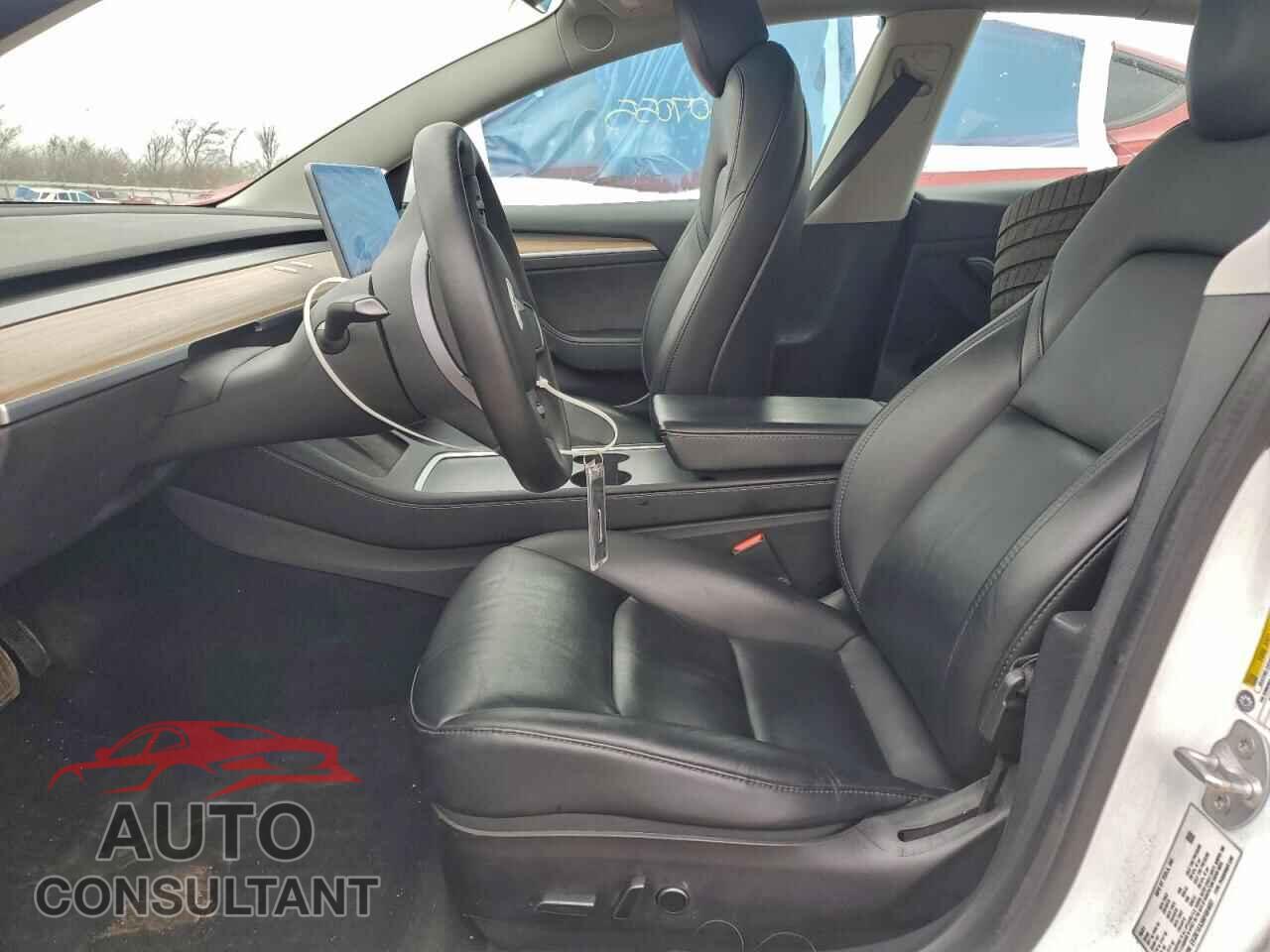 TESLA MODEL 3 2021 - 5YJ3E1EA3MF084697