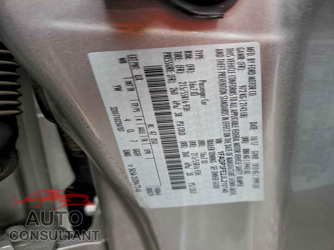 FORD FOCUS 2018 - 1FADP3FE2JL210140