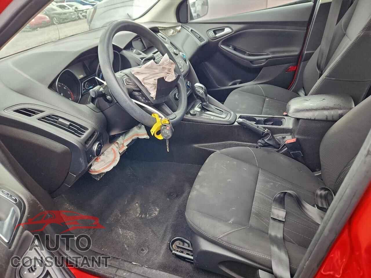 FORD FOCUS 2016 - 1FADP3F24GL357798