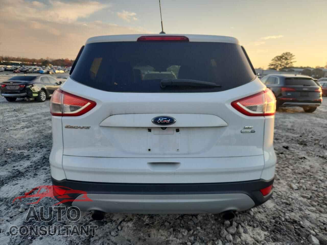 FORD ESCAPE 2015 - 1FMCU9GX2FUC58039