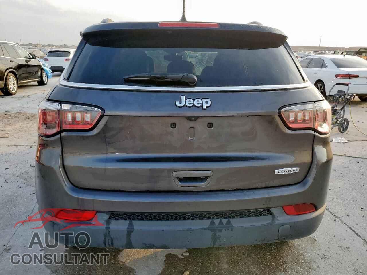 JEEP COMPASS 2018 - 3C4NJCBB0JT489023