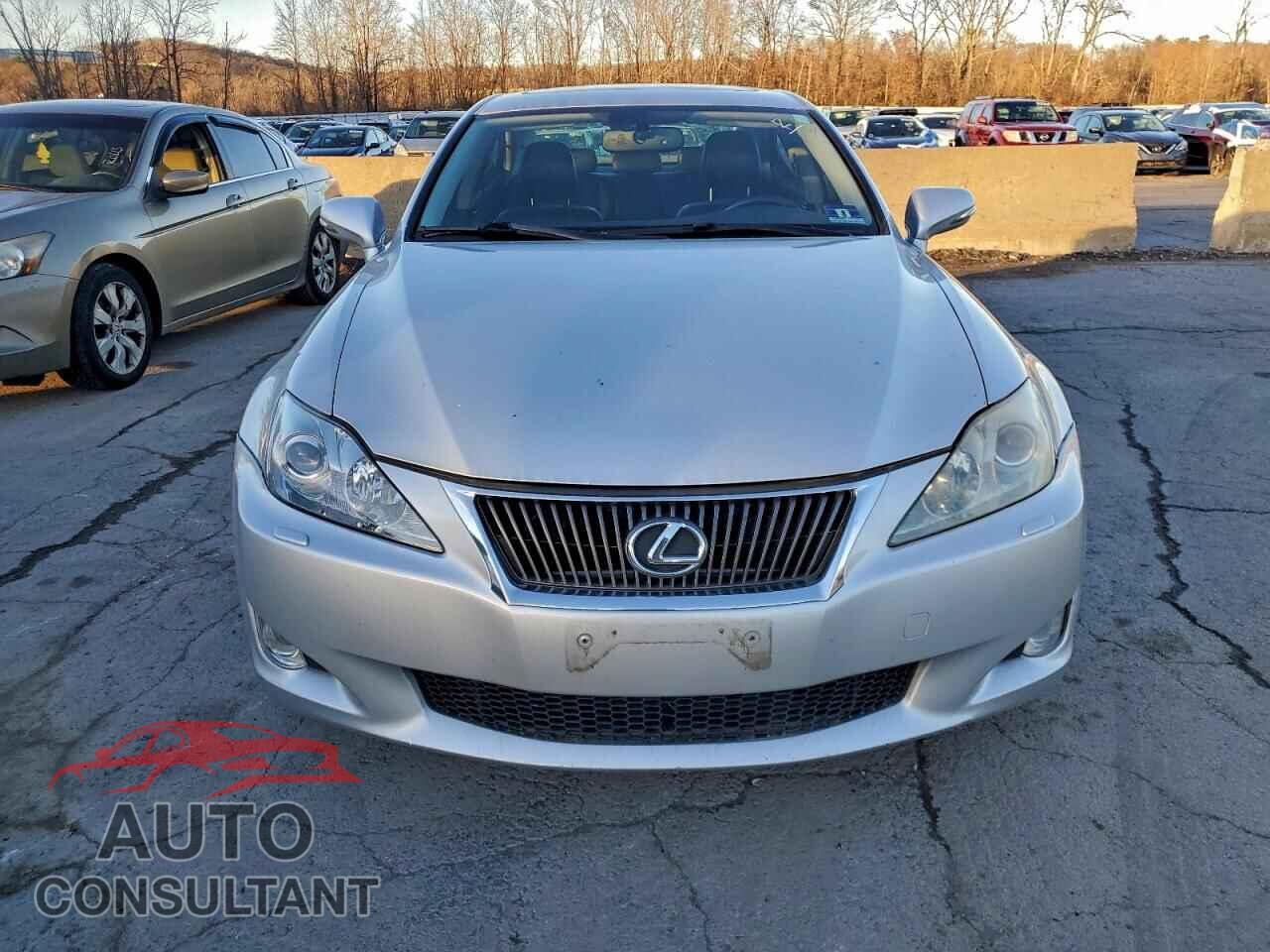 LEXUS IS 2010 - JTHCF5C2XA5038912