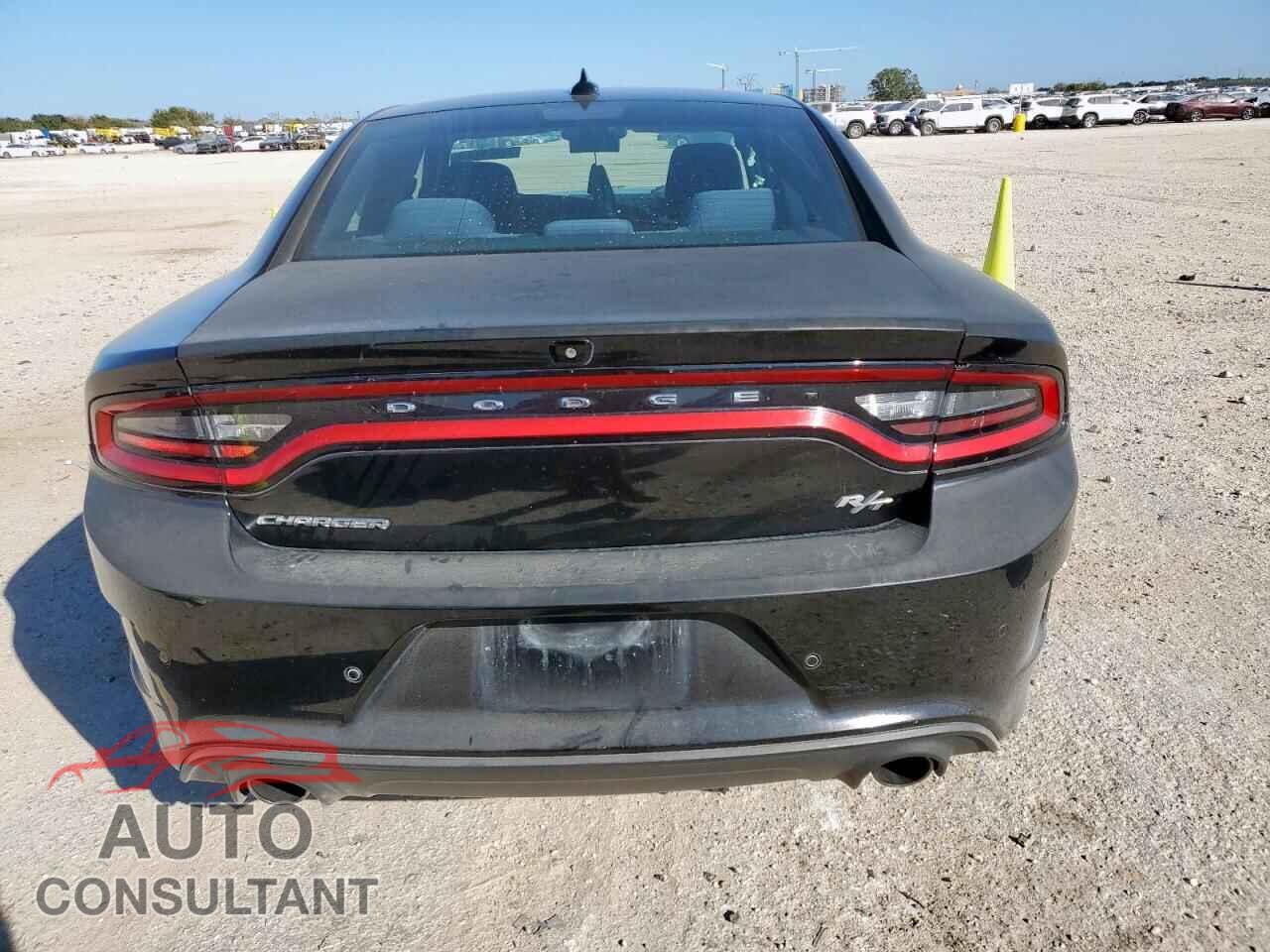 DODGE CHARGER 2019 - 2C3CDXCT2KH598207