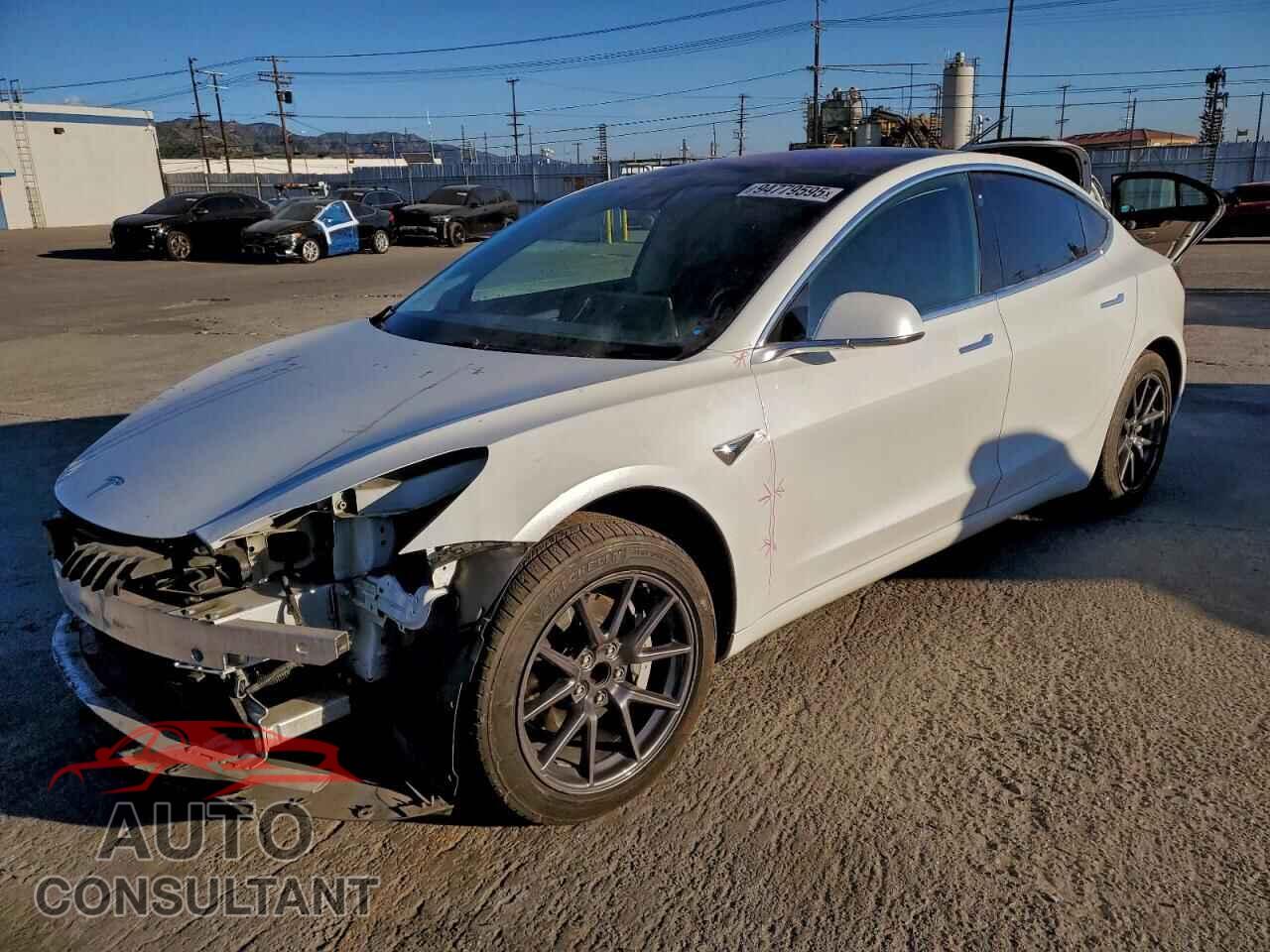 TESLA MODEL 3 2017 - 5YJ3E1EA9HF001568