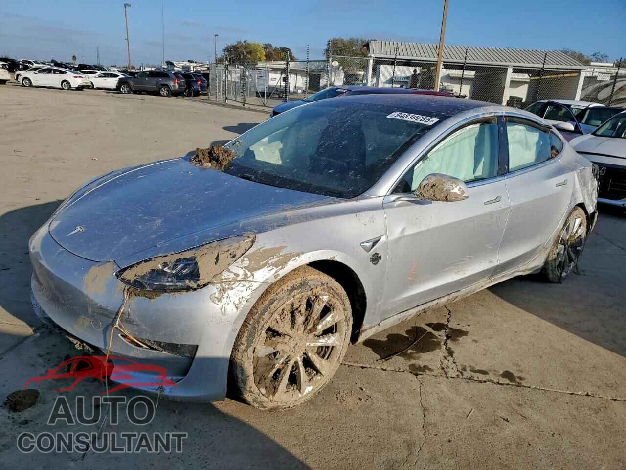 TESLA MODEL 3 2018 - 5YJ3E1EA1JF052925