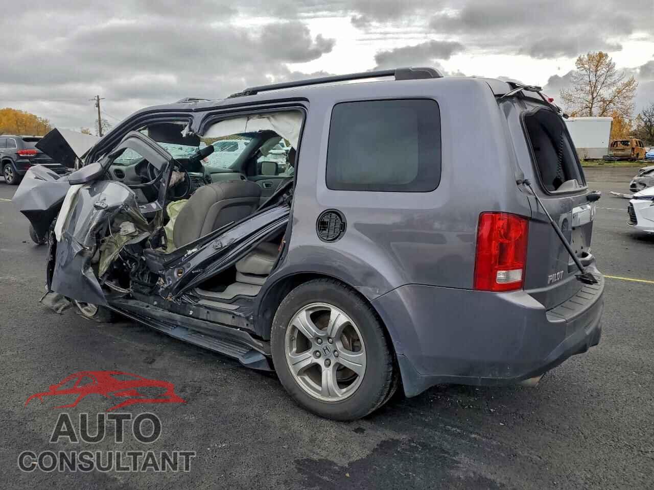 HONDA PILOT 2015 - 5FNYF4H5XFB022963