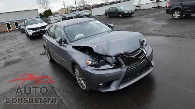 LEXUS IS 2015 - JTHCF1D23F5017298