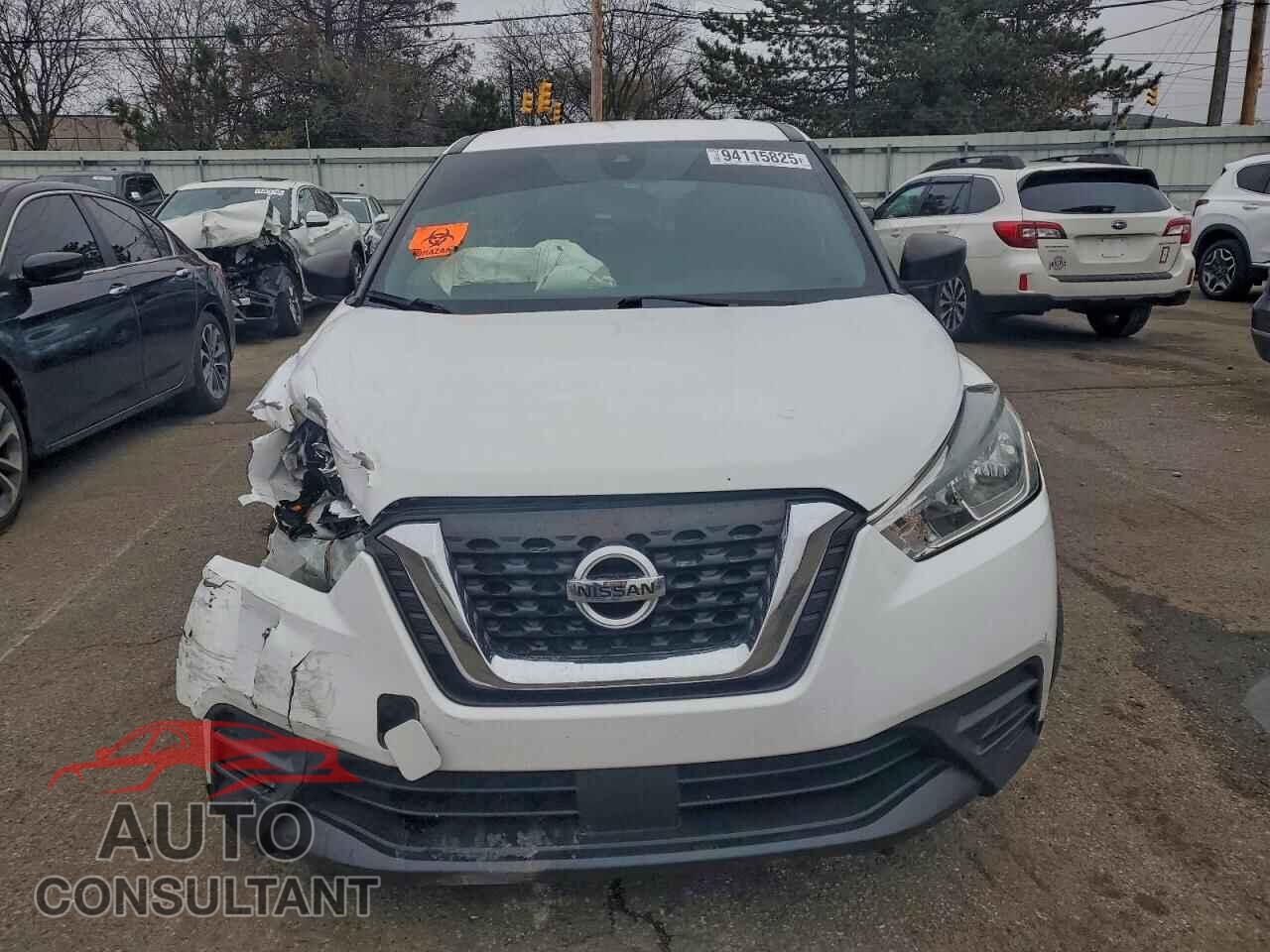 NISSAN KICKS 2020 - 3N1CP5BV7LL538011