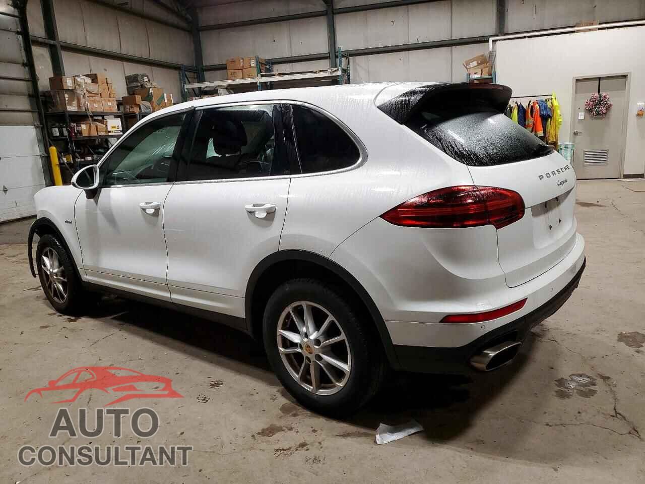 PORSCHE CAYENNE 2015 - WP1AF2A28FLA36071