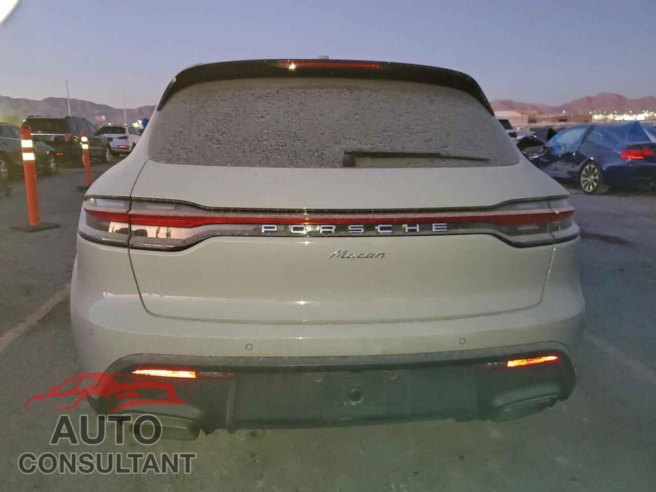 PORSCHE MACAN BASE 2023 - WP1AA2A5XPLB20807