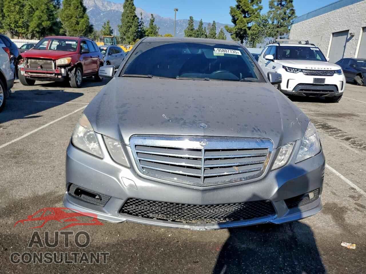 MERCEDES-BENZ E-CLASS 2011 - WDDHF5GB8BA506636