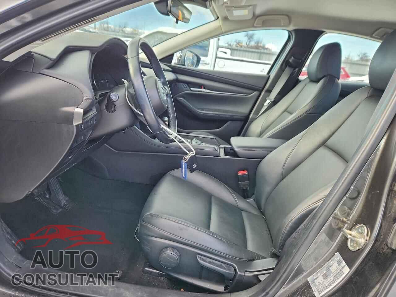 MAZDA 3 2022 - 3MZBPABL4NM303625