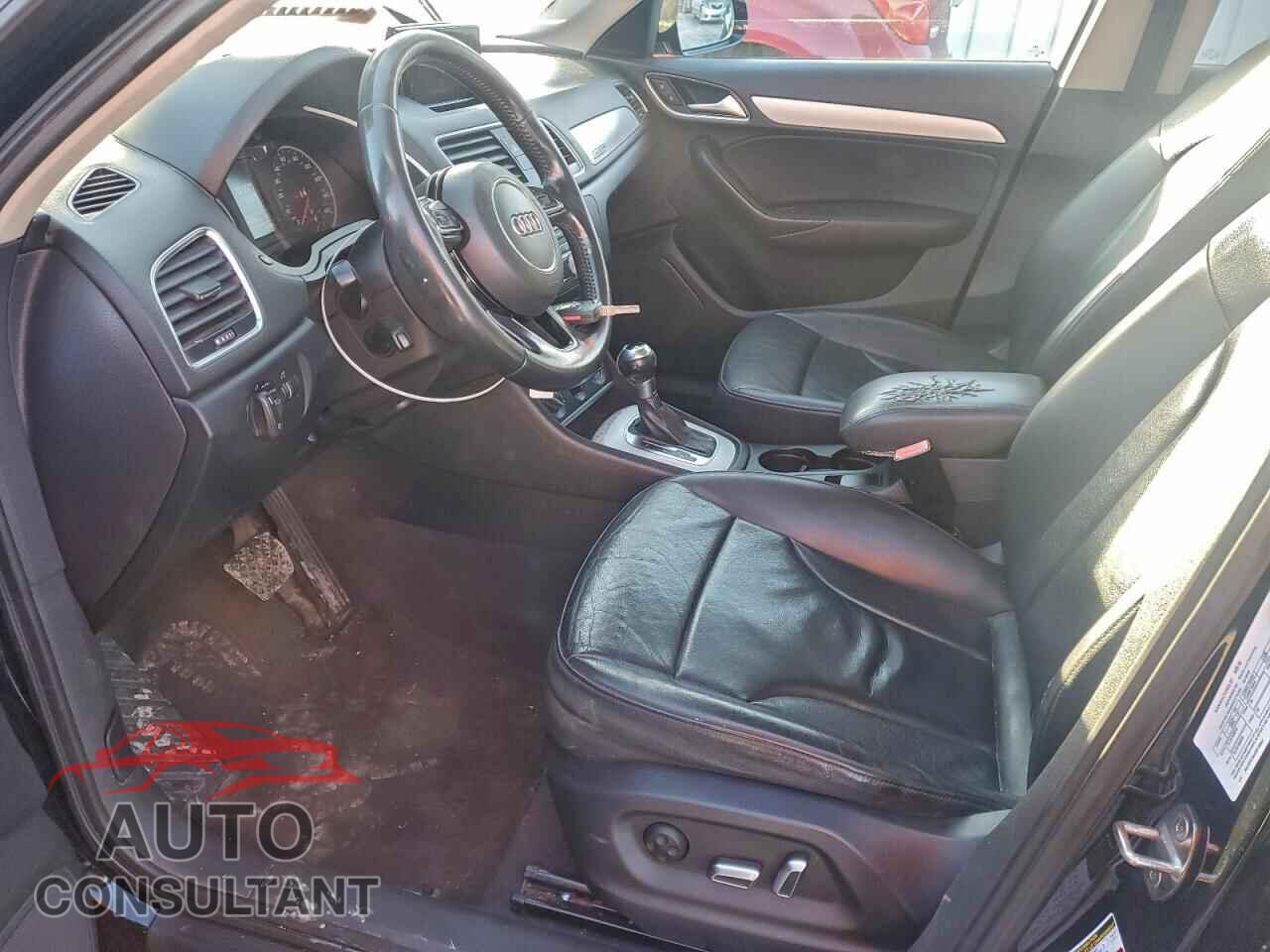 AUDI Q3 2016 - WA1EFCFS6GR018663