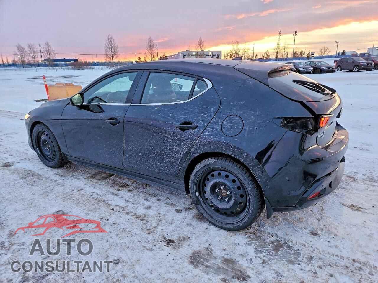 MAZDA 3 2019 - JM1BPBMM8K1136189