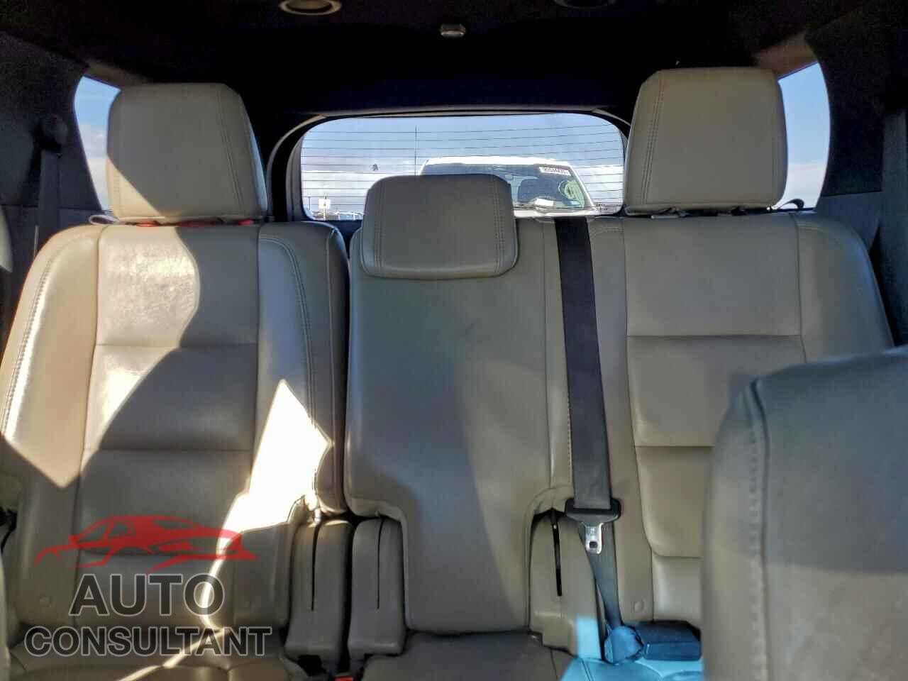 FORD EXPLORER 2013 - 1FM5K7D8XDGA74835