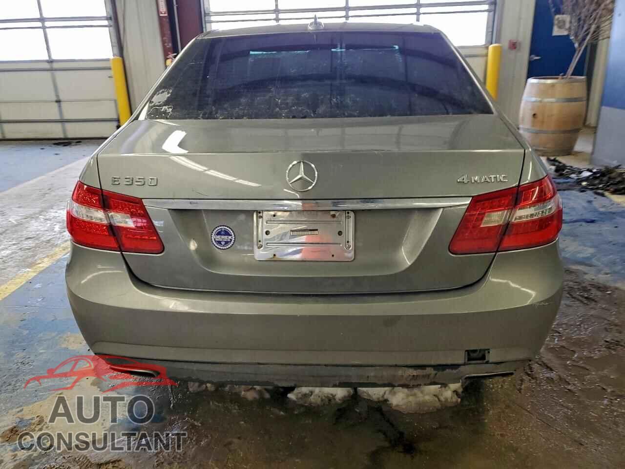 MERCEDES-BENZ E-CLASS 2011 - WDDHF8HB5BA340866