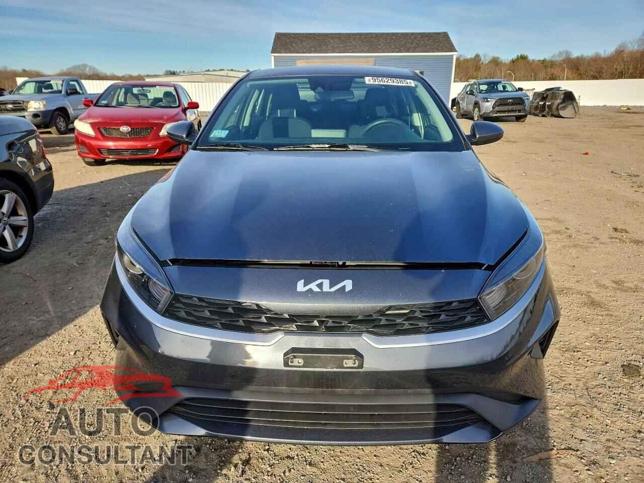 KIA FORTE 2023 - 3KPF24AD4PE692858