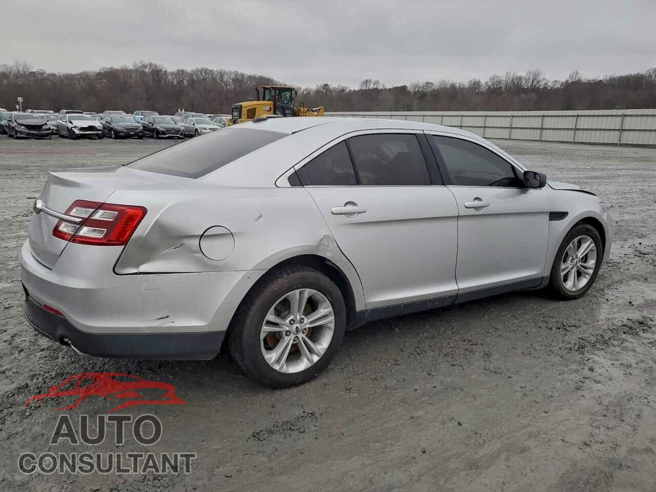 FORD TAURUS 2018 - 1FAHP2D83JG103728