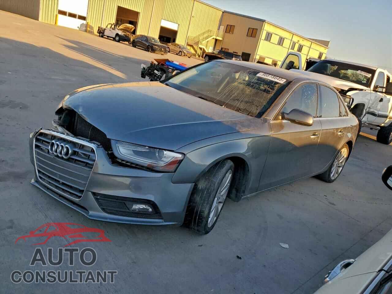 AUDI A4 2013 - WAUFFAFL7DA166142