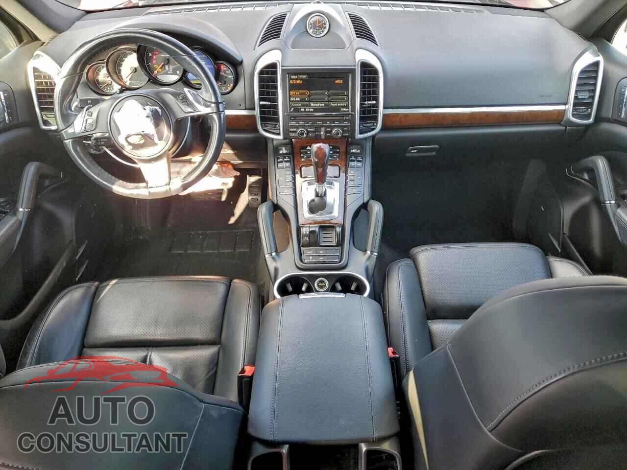 PORSCHE CAYENNE 2013 - WP1AA2A20DLA19356