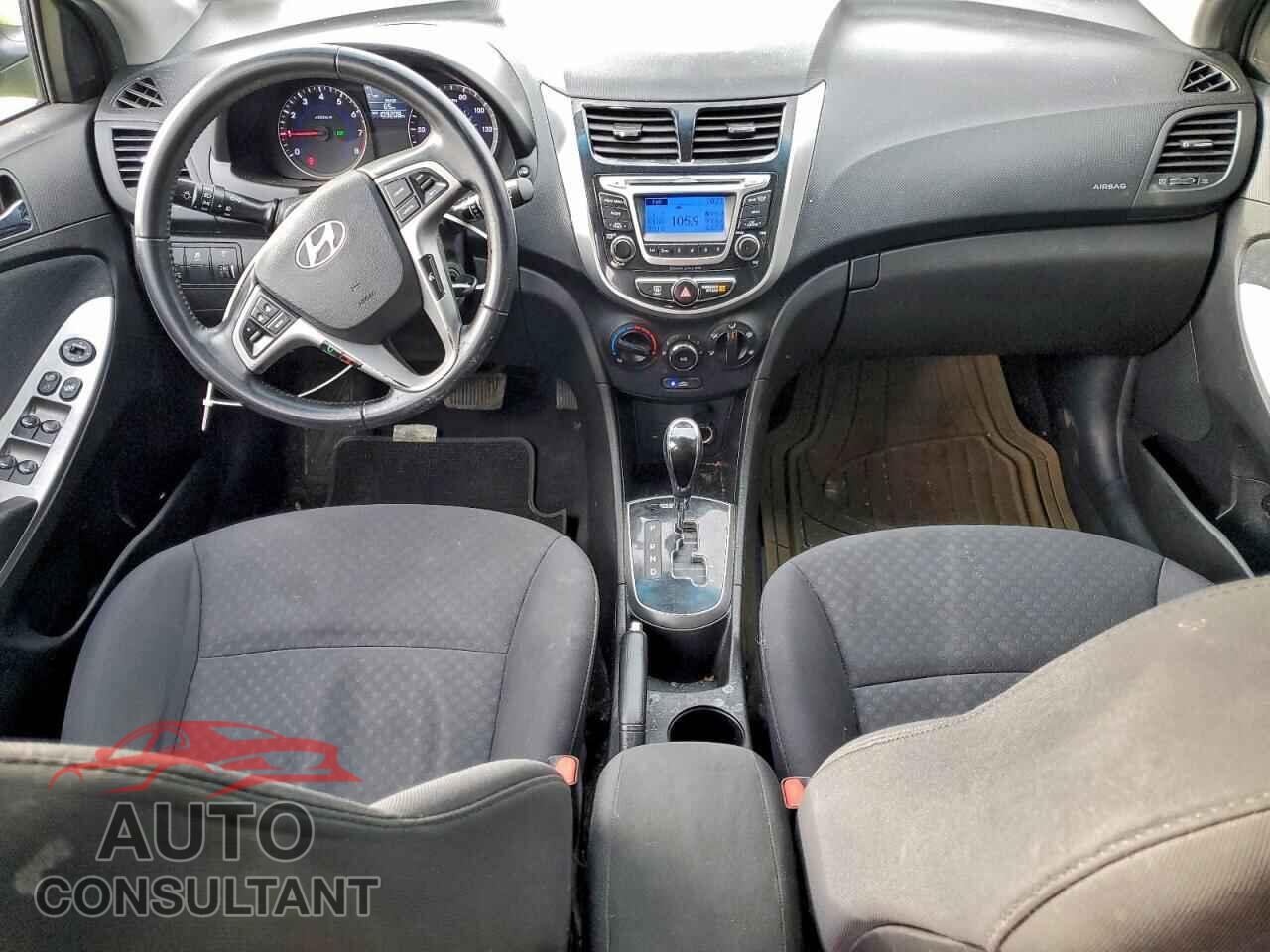 HYUNDAI ACCENT 2014 - KMHCU5AE1EU158545