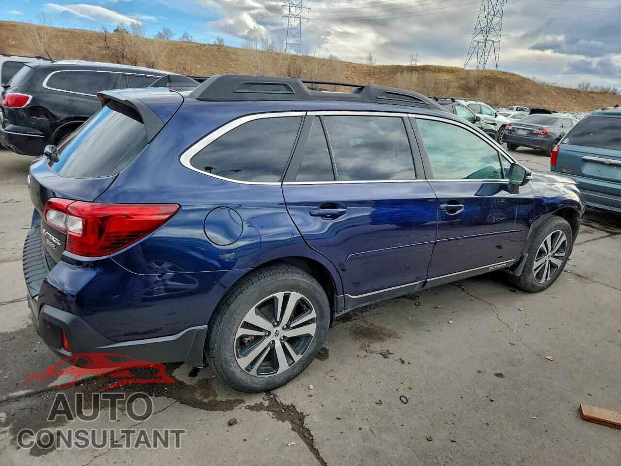 SUBARU OUTBACK 2018 - 4S4BSENC3J3388064