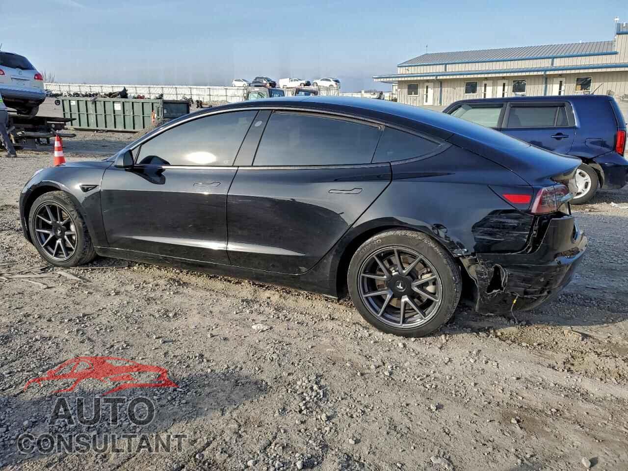 TESLA MODEL 3 2021 - 5YJ3E1EB3MF033306