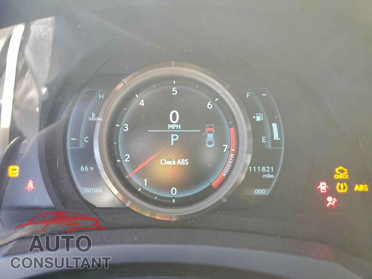 LEXUS IS 2015 - JTHBF1D22F5081621
