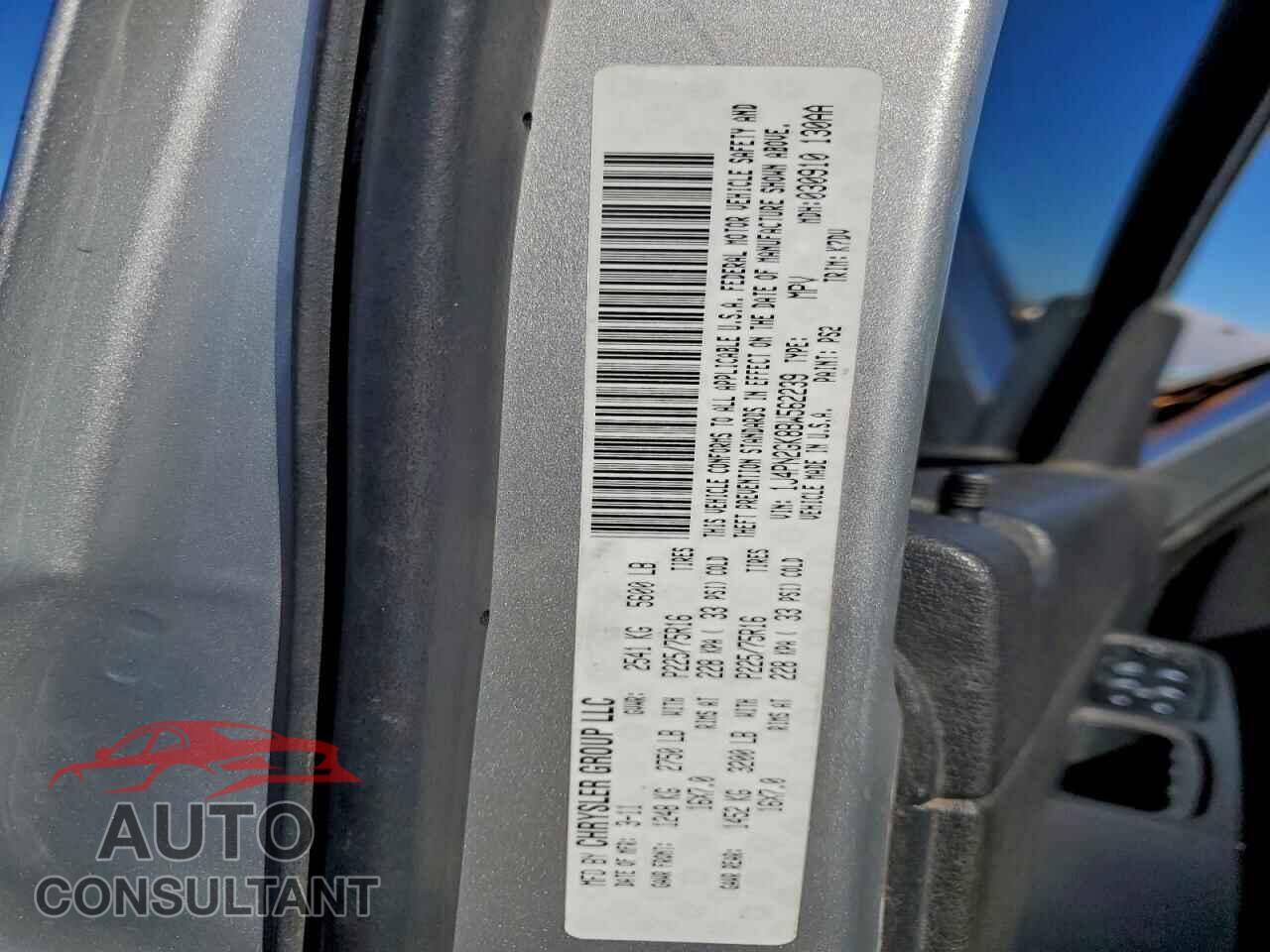 JEEP LIBERTY 2011 - 1J4PN2GK8BW562239
