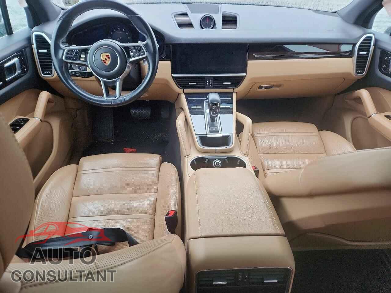 PORSCHE CAYENNE 2019 - WP1AA2AY4KDA13135