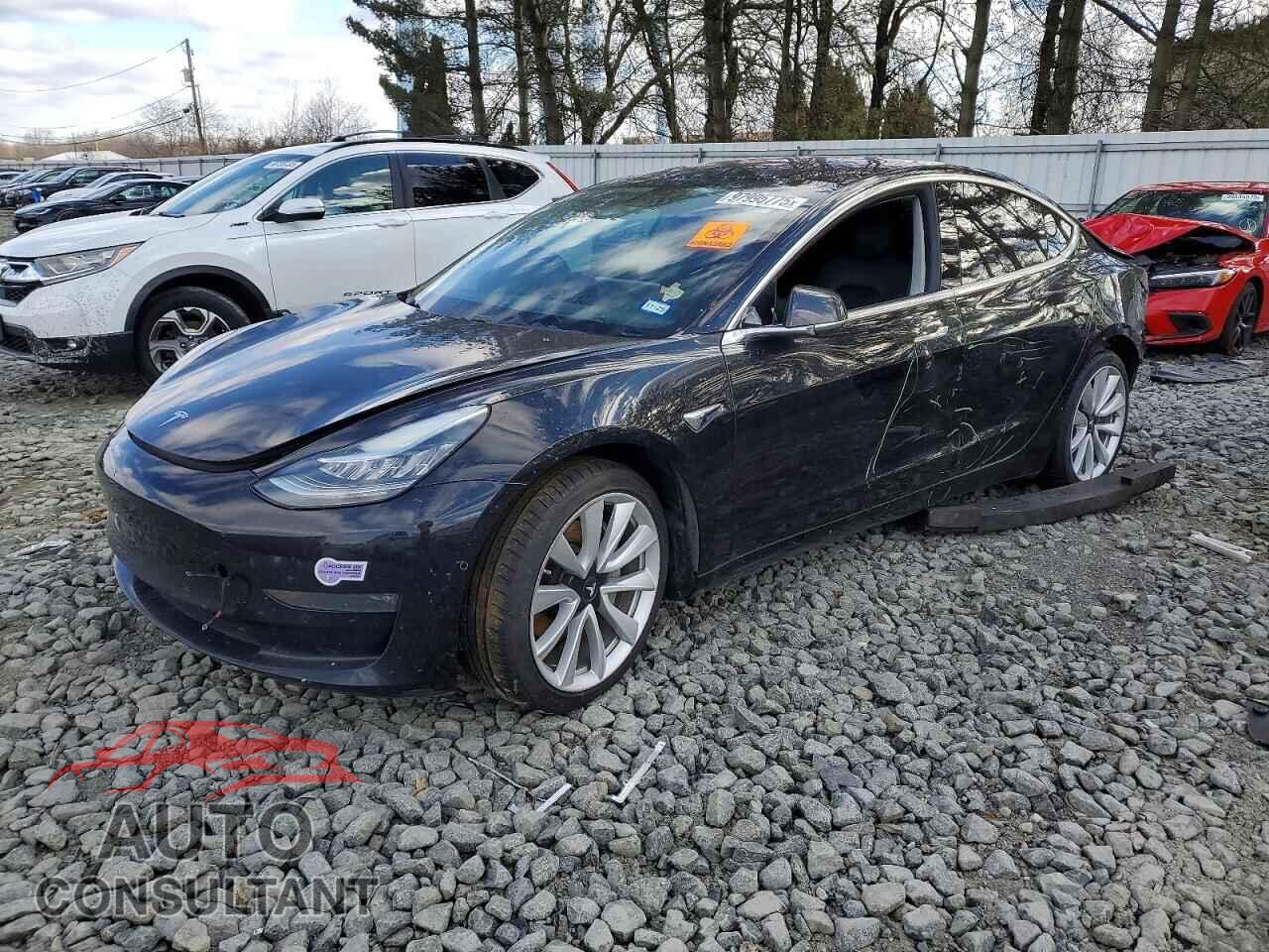 TESLA MODEL 3 2018 - 5YJ3E1EA8JF071231