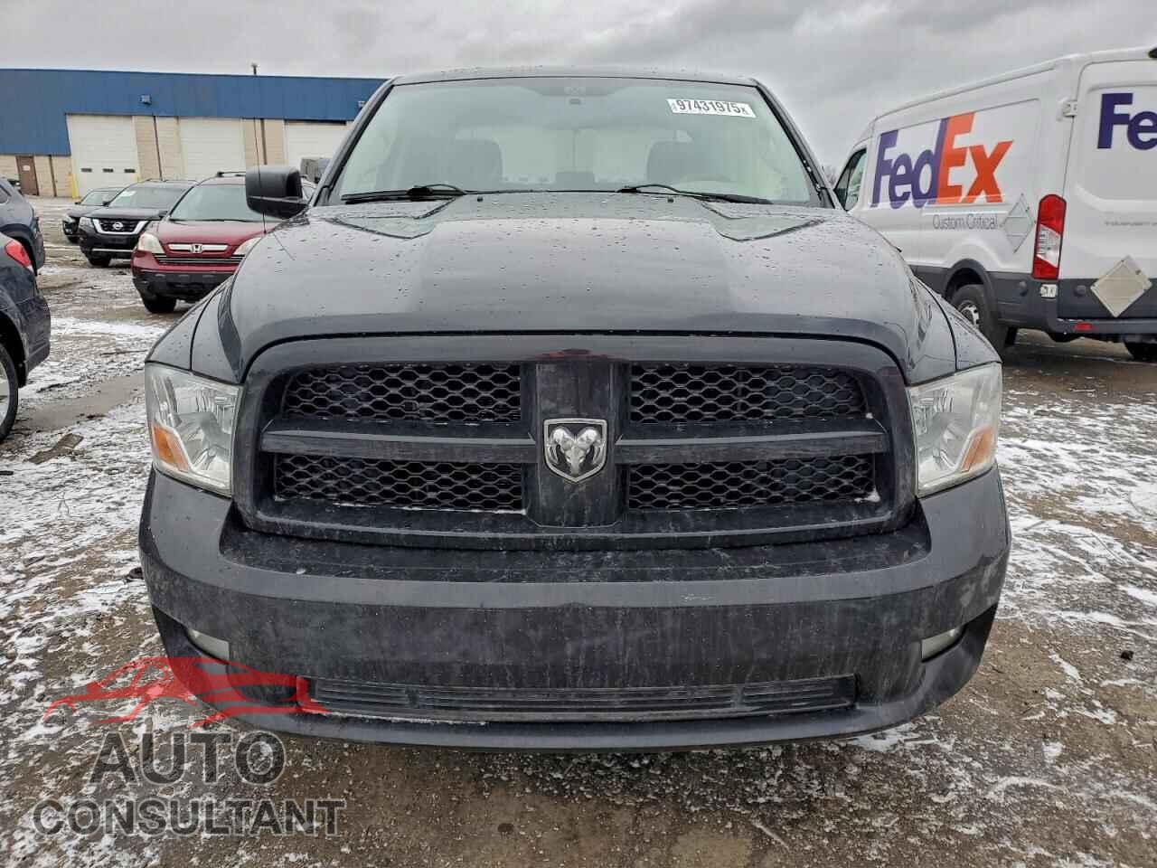 DODGE RAM 1500 2012 - 1C6RD7KT5CS239619