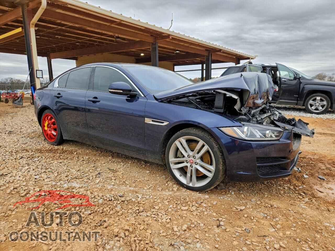 JAGUAR XE 2017 - SAJAJ4BV8HCP13094
