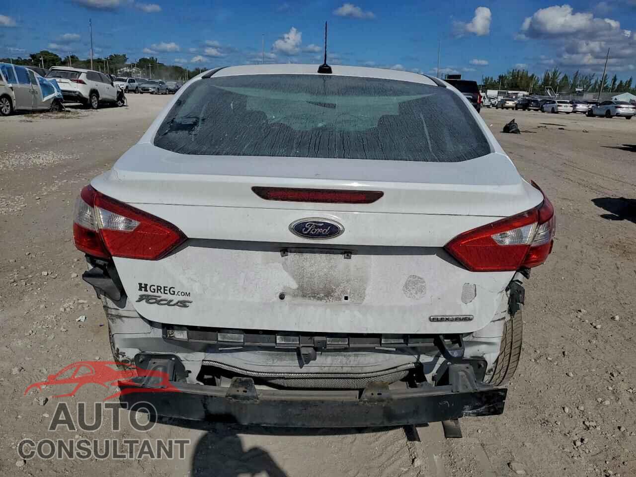 FORD FOCUS 2012 - 1FAHP3E27CL461389