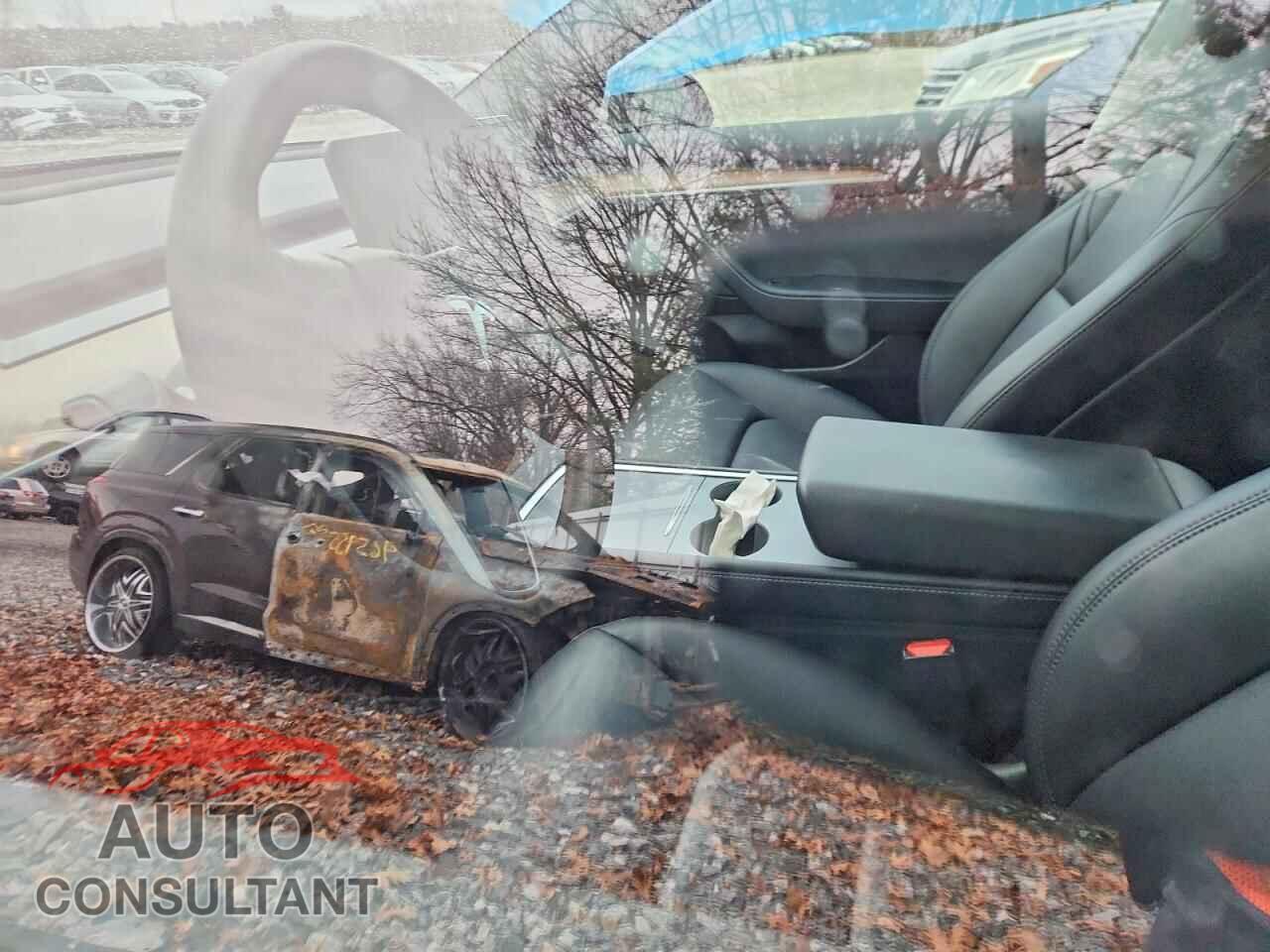 TESLA MODEL 3 2023 - 5YJ3E1EB4PF480151