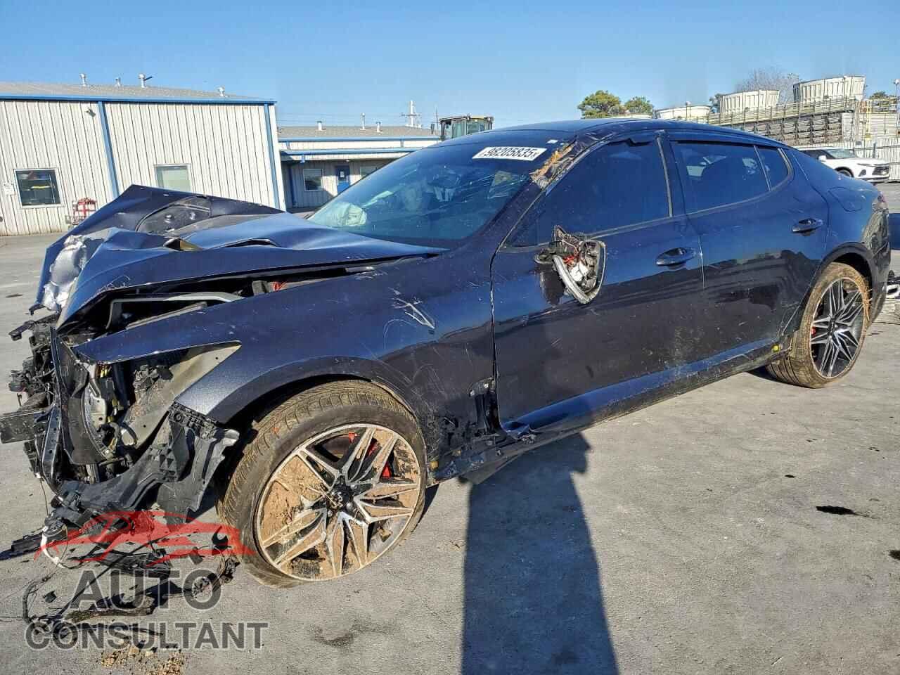 KIA STINGER 2022 - KNAE55LC7N6120051