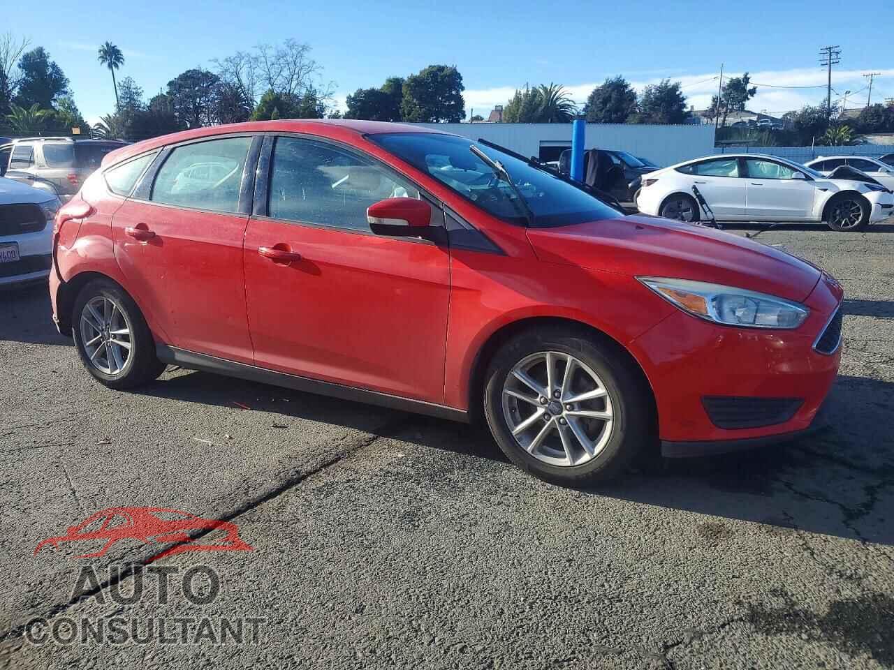 FORD FOCUS 2015 - 1FADP3K22FL326960