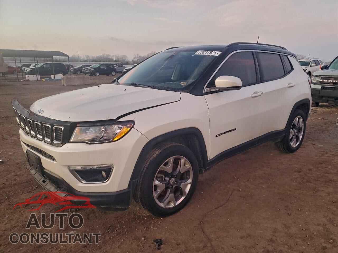 JEEP COMPASS 2017 - 3C4NJDCB5HT665613