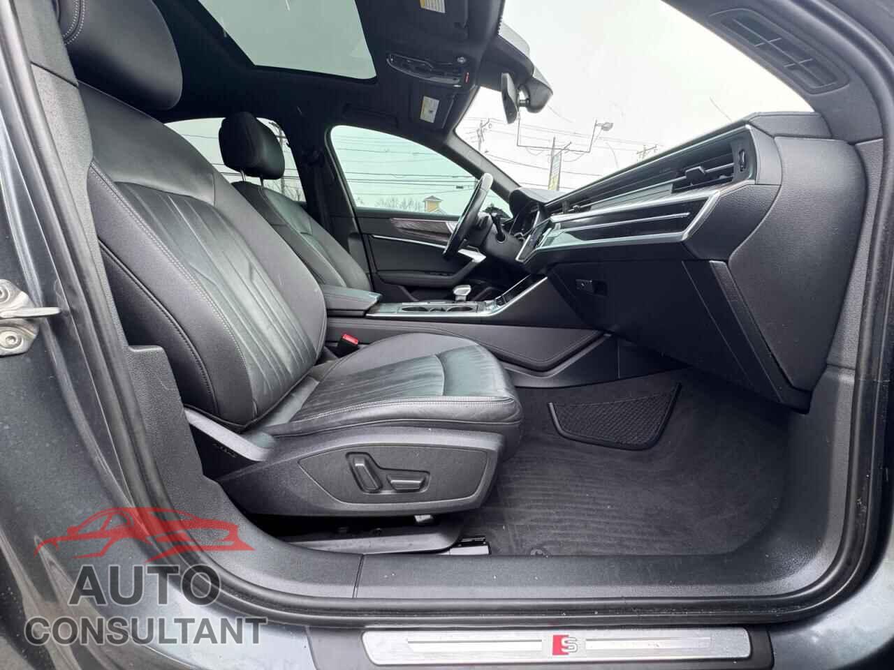 AUDI A6 2019 - WAUL2AF27KN090000