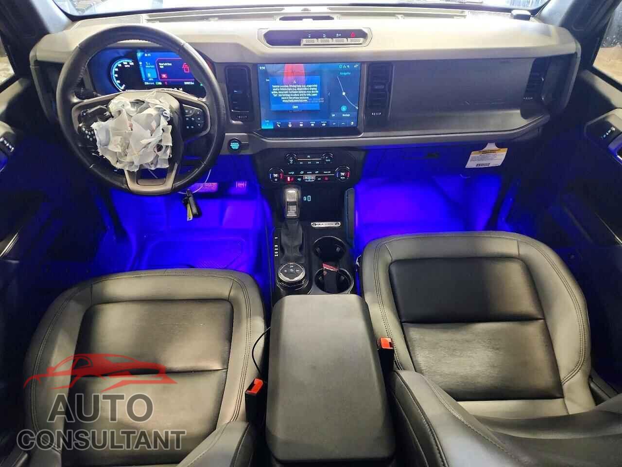 FORD BRONCO BLA 2024 - 1FMDE1BH6RLA30753