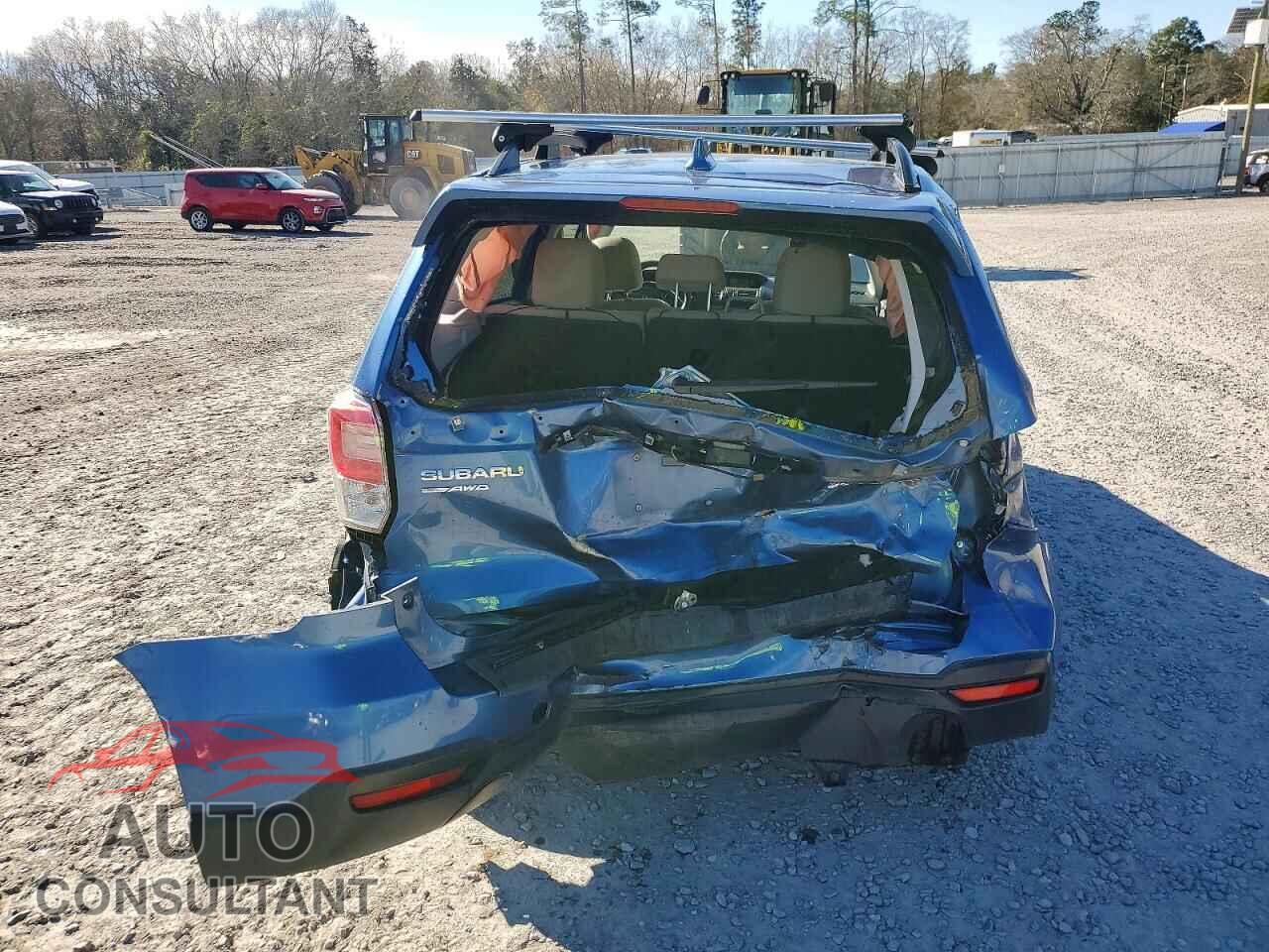 SUBARU FORESTER 2017 - JF2SJAEC0HH524472