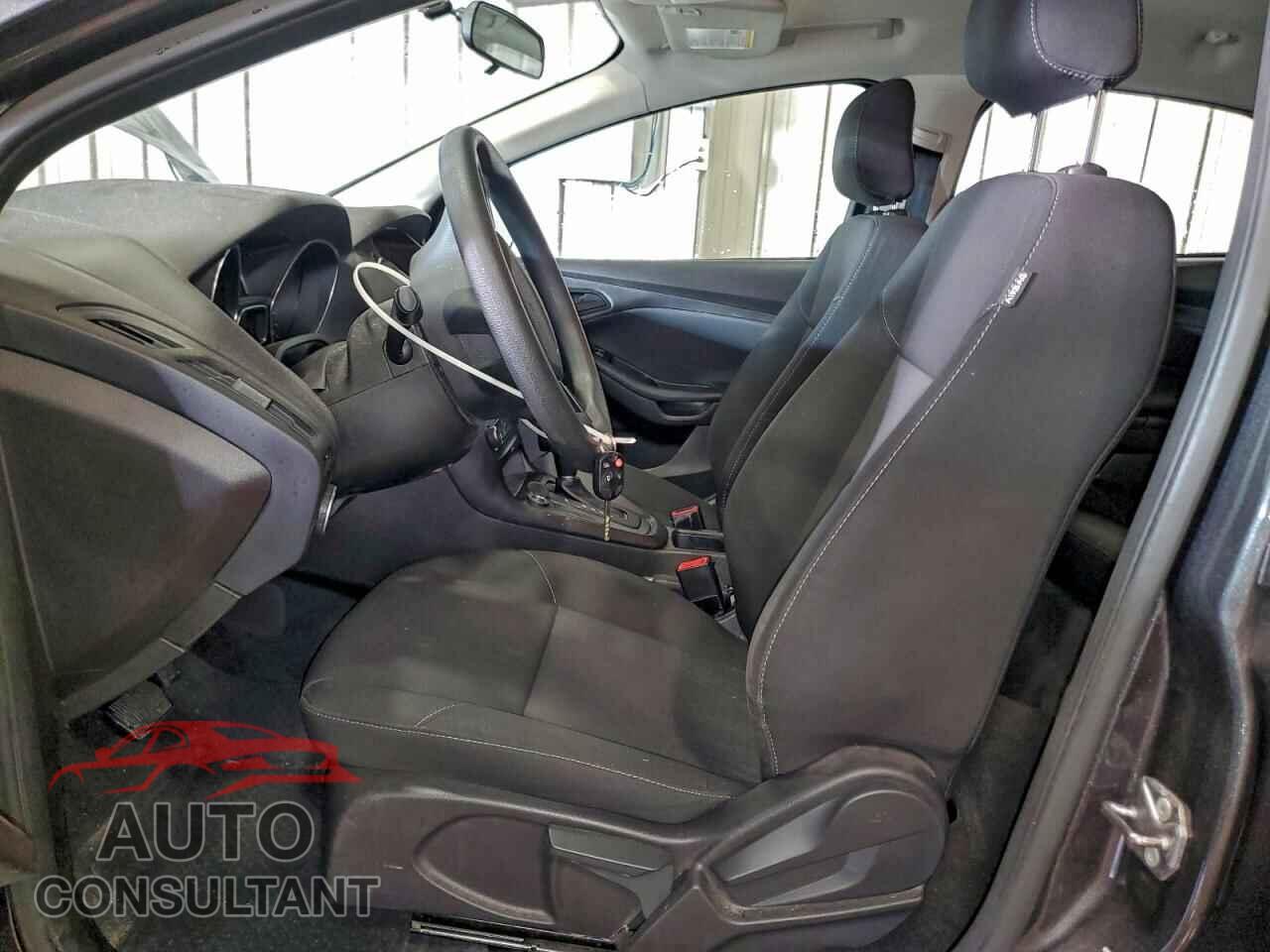 FORD FOCUS 2016 - 1FADP3E26GL273693