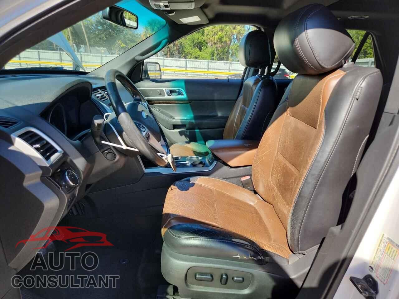FORD EXPLORER 2013 - 1FM5K7F84DGA57901