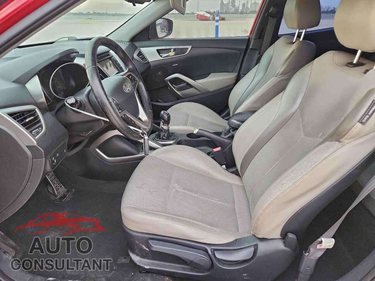 HYUNDAI VELOSTER 2013 - KMHTC6AD7DU094672