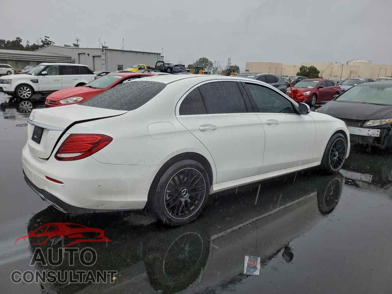 MERCEDES-BENZ E-CLASS 2018 - WDDZF4JB4JA318315