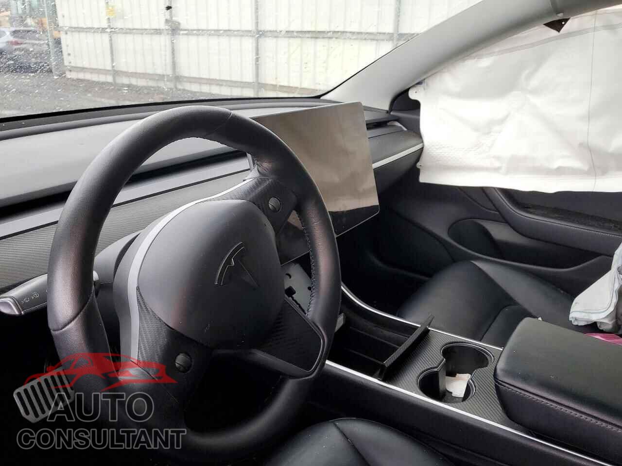 TESLA MODEL 3 2020 - 5YJ3E1EBXLF520646