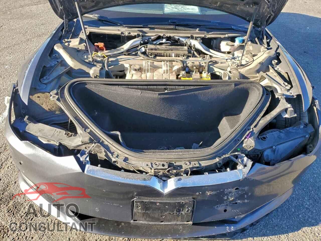 TESLA MODEL S 2018 - 5YJSA1E23JF261860