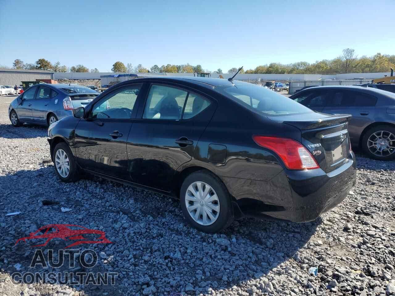 NISSAN VERSA 2017 - 3N1CN7AP3HL907930