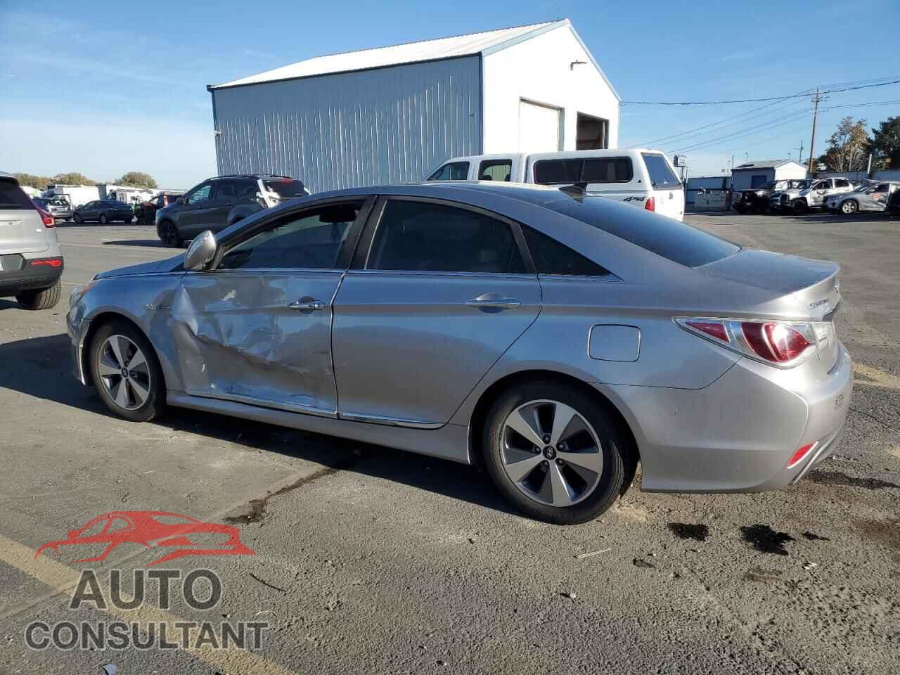 HYUNDAI SONATA 2012 - KMHEC4A41CA042922
